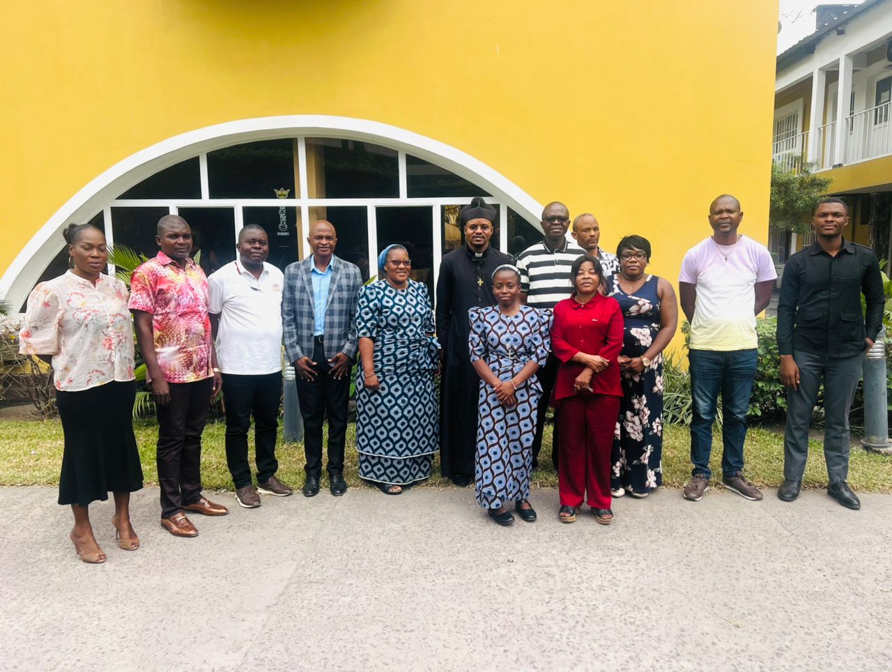 Le corps professoral du centre de formation professionnelle Don Bosco