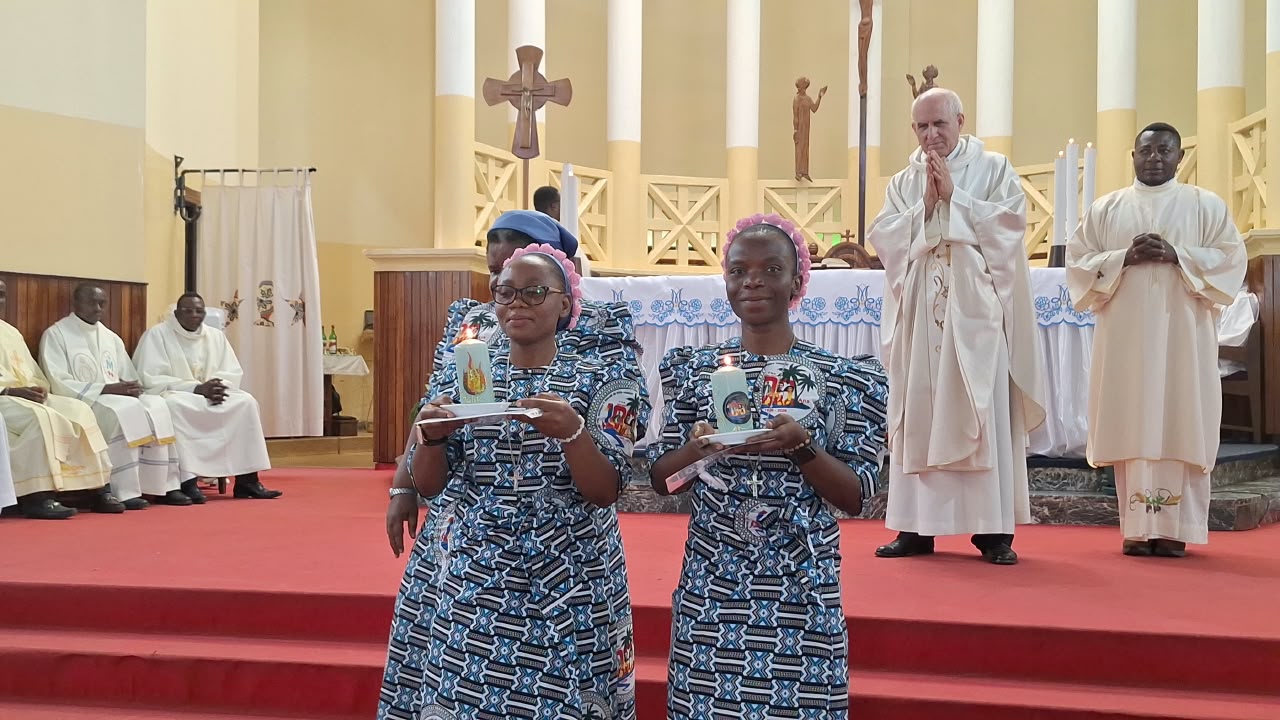 Profession Perpétuel de nos Sœurs Alice SASE et Suzanne MUPETA